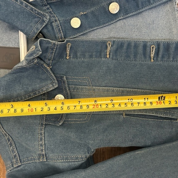 Bebe Girls 7-8 crop denim coat new condition- did not fit - Picture 10 of 11